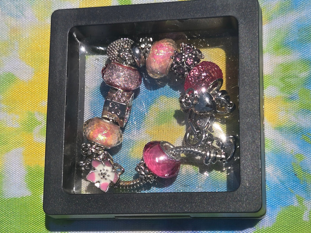 Pink Love & Flowers Charm bracelet